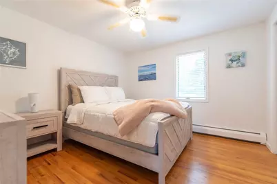10 Cross Road, Narragansett, RI 02882 - Photo 9