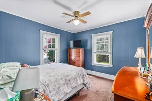290 W Forest Ave, Pawtucket, RI 02860 - Photo 17