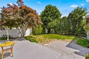 290 W Forest Ave, Pawtucket, RI 02860 - Photo 35