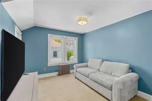 290 W Forest Ave, Pawtucket, RI 02860 - Photo 23