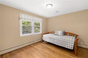 30 Abigail St, Warwick, RI 02886 - Photo 17