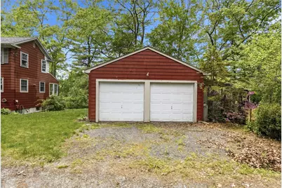 25 Pineland Street, North Kingstown, RI 02852 - Photo 3