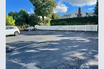 892 Oaklawn Avenue, Cranston, RI 02920 - Photo 3