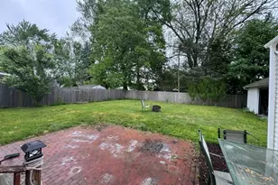 40 Pettis Dr, Warwick, RI 02889 - Photo 21