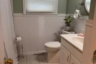 40 Pettis Dr, Warwick, RI 02889 - Photo 11