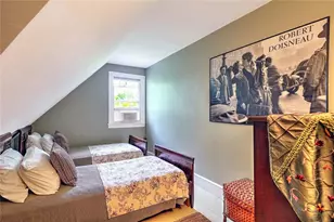 26 Diman Pl, Providence, RI 02906 - Photo 25