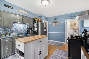 56 Cottage St, Warwick, RI 02886 - Photo 9