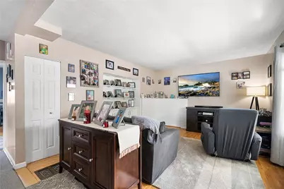 56 Cottage Street, Warwick, RI 02886 - Photo 3