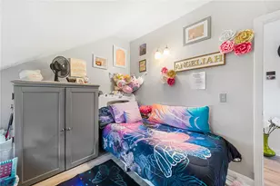 56 Cottage St, Warwick, RI 02886 - Photo 21