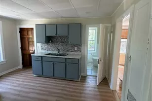 126 Washington St, Warwick, RI 02888 - Photo 7