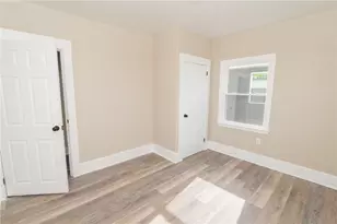 61 Leah St, Providence, RI 02908 - Photo 15