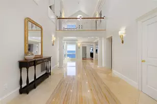 30 Angell Ct, Warwick, RI 02889 - Photo 3