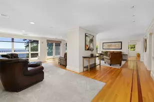 30 Angell Ct, Warwick, RI 02889 - Photo 5