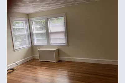 285 Knollwood Avenue Avenue, Cranston, RI 02910 - Photo 13