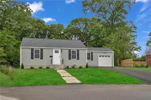 142 Yucatan Dr, Warwick, RI 02889 - Photo 25
