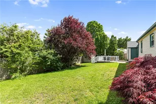 45 Forbes St, East Providence, RI 02915 - Photo 37