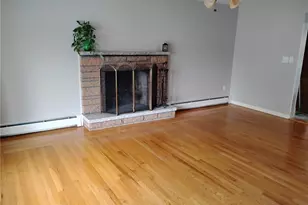 14 Elmhurst Dr, Smithfield, RI 02828 - Photo 3