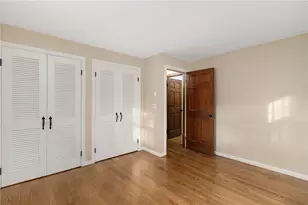 350 Essex Rd, North Kingstown, RI 02852 - Photo 23