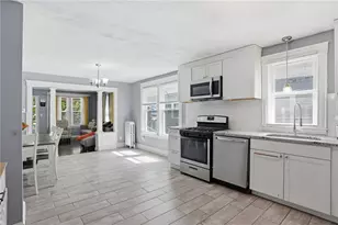 132 Roger Williams Ave, Providence, RI 02907 - Photo 9