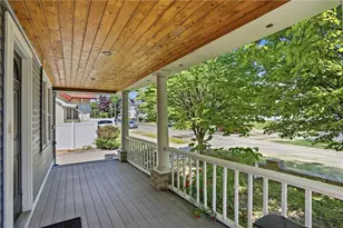 132 Roger Williams Ave, Providence, RI 02907 - Photo 5