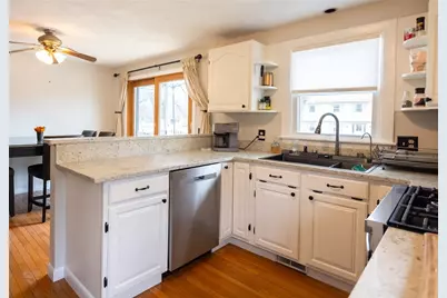47 Long Street, Warwick, RI 02888 - Photo 9