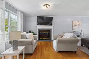 44 Orchard Valley Dr, Cranston, RI 02921 - Photo 17