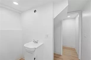 75 Atwood St, Providence, RI 02909 - Photo 29