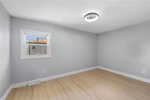 75 Atwood St, Providence, RI 02909 - Photo 17