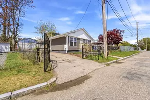 75 Atwood St, Providence, RI 02909 - Photo 3