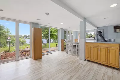 432 Lake Shore Drive, Warwick, RI 02889 - Photo 13