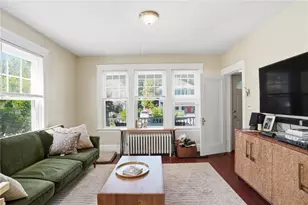 247 Rankin Ave, Providence, RI 02908 - Photo 5