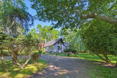 22 A Bridgetown Road, Narragansett, RI 02882 - Photo 3