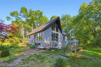 22 A Bridgetown Road, Narragansett, RI 02882 - Photo 3