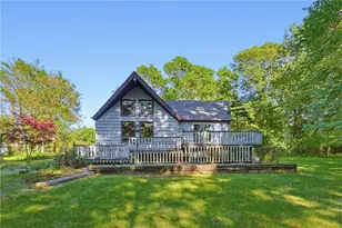 22A Bridgetown Rd, Narragansett, RI 02882 - Photo 1