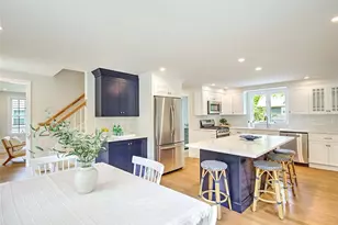1 Cheshire Dr, Barrington, RI 02806 - Photo 5