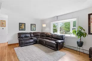 7 Fox Ridge Dr, Richmond, RI 02898 - Photo 5