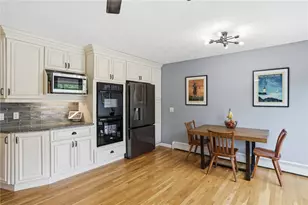 7 Fox Ridge Dr, Richmond, RI 02898 - Photo 9