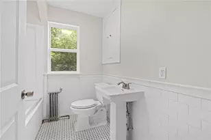 2915 Post Rd, Warwick, RI 02886 - Photo 29