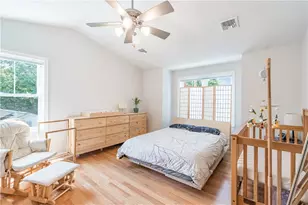 100 E View Ave, Cranston, RI 02920 - Photo 23