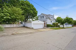 123 Oxford St, Cranston, RI 02920 - Photo 5
