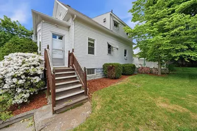 123 Oxford Street, Cranston, RI 02920 - Photo 9