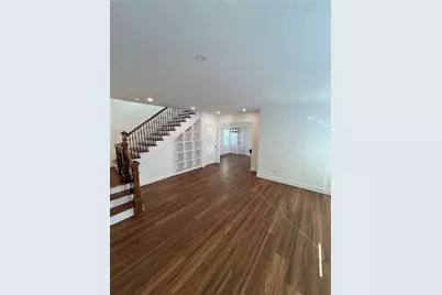 57 Gould Street, Newport, RI 02840 - Photo 3