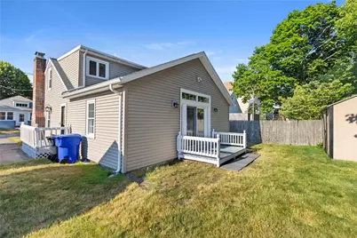 245 Hughes Avenue, Pawtucket, RI 02861 - Photo 27