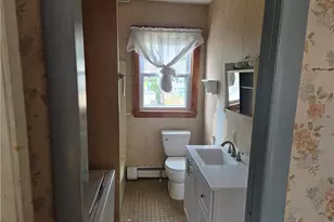 30 Cumberland St, Cumberland, RI 02864 - Photo 9
