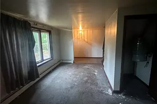 39 Locust St, Pawtucket, RI 02860 - Photo 9