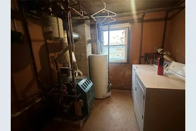 39 Locust Street, Pawtucket, RI 02860 - Photo 11