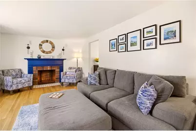 30 Monmouth Drive, East Providence, RI 02915 - Photo 9