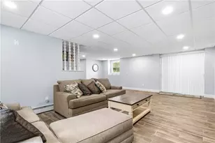 77 Pine Hill Ave, Johnston, RI 02919 - Photo 17