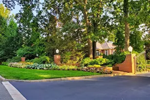 7 Oak Tree Ln, Cranston, RI 02920 - Photo 31