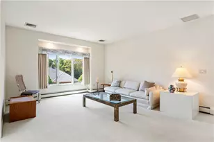 7 Oak Tree Ln, Cranston, RI 02920 - Photo 23